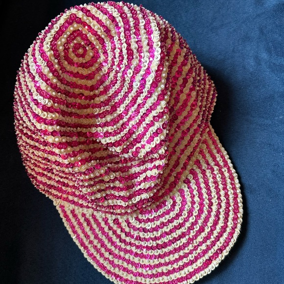 Vintage Pink and White Beaded Hat - Picture 7 of 7